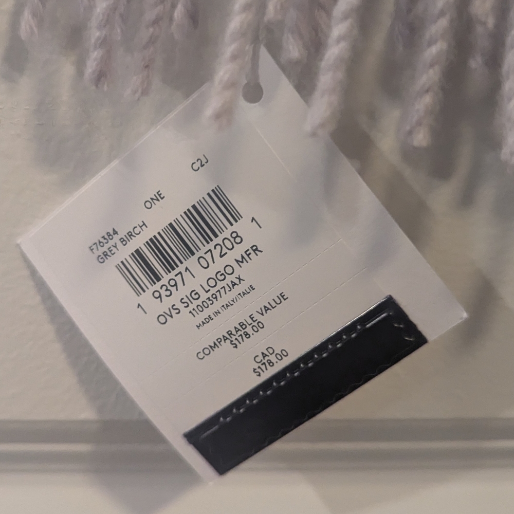 Coach Oversized Signature Logo Muffler - Picture 3 of 4